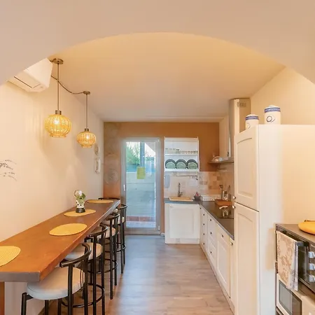 Casa de Férias Il Piccolo Borgo For 7 Guests Certaldo