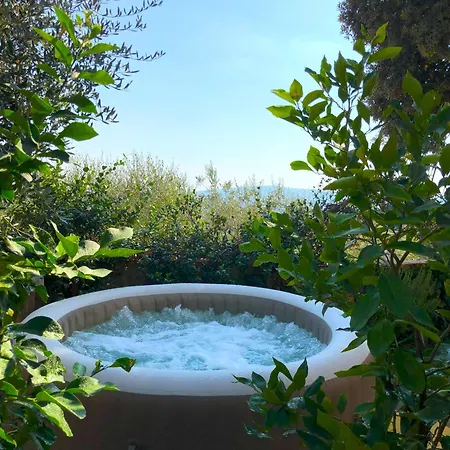 Сasa de vacaciones Il Piccolo Borgo For 7 Guests *